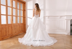 LW3170 Halter Neckline Ruffle Skirt Wedding Dress