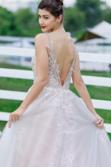 LW4246 Top Seller Bridal Dress High Cost Effective Price
