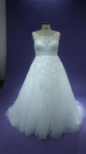 LW3136 Plus Size Bridal Dress