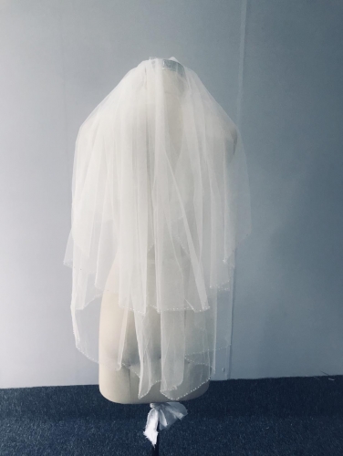 V1006 1M short Bridal Veil