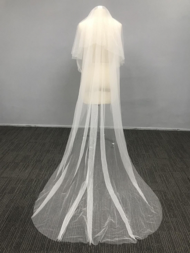 V1113 3M long Bridal Veil