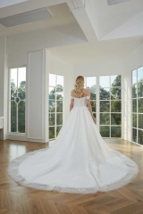 WT4181 2023 New Luxury Wedding Gown Off Shoulder