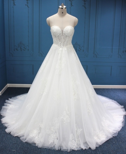 WT4553 Sweetheart Lace Aline, V-waistline